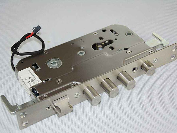 仁化24小时上门开锁公司